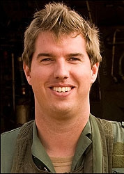 Pilot impuscat in cap in timpul zborului a reusit sa salveze pasagerii