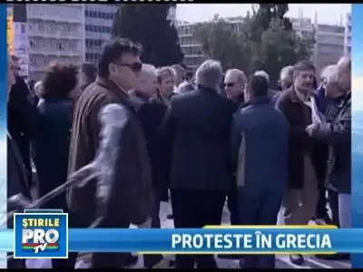 Ploua cu manifestatii in Grecia, tara ravasita de criza