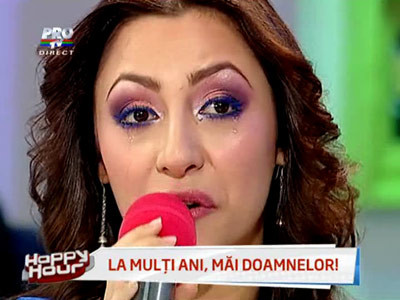 Andra a varsat lacrimi de iubire pentru mama ei! VIDEO