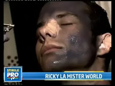 Ricky candideaza la titlul de Mister World!