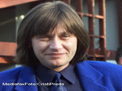 Crin Antonescu: un rocker care-i interzice fiicei sa-l jigneasca pe Basescu