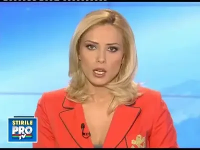 Poftea ceva dulce. S-a servit intrand cu masina direct in cofetarie