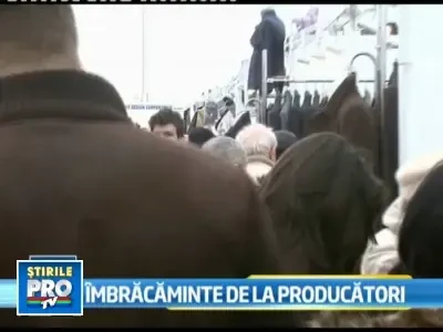 Haine si incaltaminte la pret de producator, la un targ deschis in Capitala