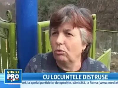 "Ne inghite pamantul!", striga disperati locuitorii din Valenii de Munte