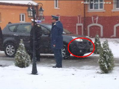 Presedintele Basescu, la un pas de accident la un centru NATO din Oradea