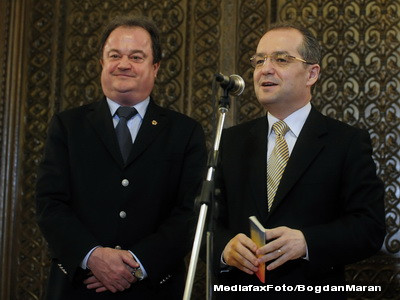 Pozitionari pe harta puterii in PDL. L-a invins deja Blaga pe Boc?