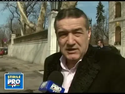 Becali da in judecata Fiscul pe motiv ca i-a stricat sarbatorile!