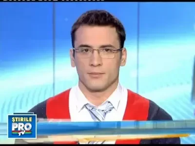 Boc da cu pumnul in masa!