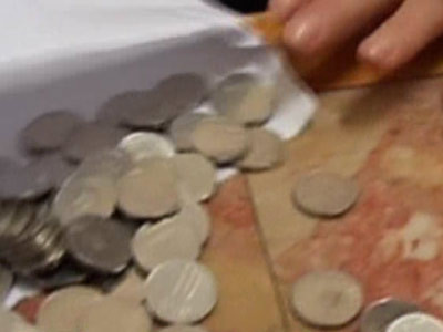 A inghitit o moneda si era sa moara. Spitalul nu avea bronhoscop