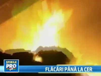 Incendiu devastator la o fabrica de incaltaminte! A ars tot depozitul