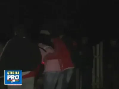 Si-a ucis sotia in fata fiului de 7 ani, iar apoi a incercat sa-si ia viata