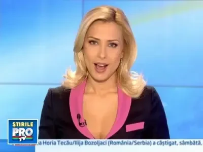 Si-a distrus recordul de Guinness Book! Era o constructie din carti de joc