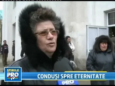 Motociclistii care si-au piedut viata duminica, condusi pe ultimul drum