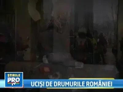 Tinerii motociclisti morti din cauza gropilor, condusi pe ultimul drum