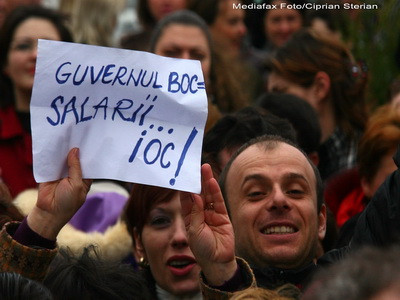 Profesorii, din nou in strada! Nici vacanta nu-i tine departe de proteste