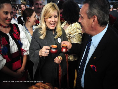 O spune chiar ministrul: Tarifele de la noi de pe litoral sunt prea mari!