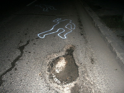 Un strigat disperat din trafic! "Groapa ucide!"