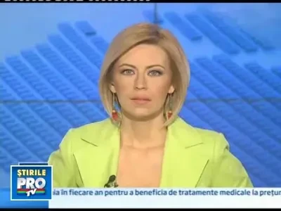 O icoana uriasa, de 3.000 de euro, vine la Parlament!