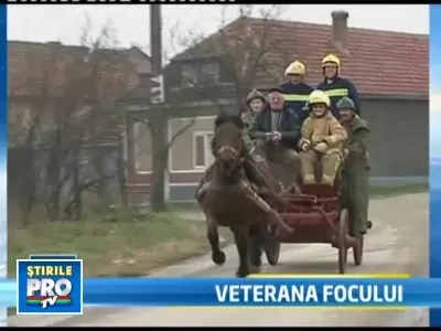 O pompa de incendiu veche din 1848, pe ulitele unei comune bihorene