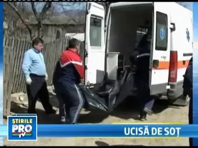 Si-a injunghiat sotia pentru ca voia sa divorteze! Fetita, martora la crima