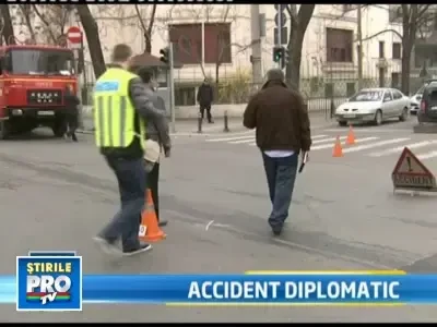 O masina a Ambasadei Mexicului, implicata intr-un accident in Capitala!