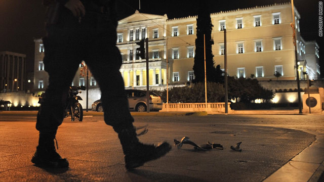 Panica intr-un tribunal din Salonic! O explozie puternica a semanat haos