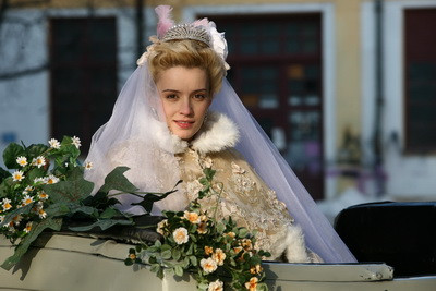 Diana Dumitrescu se casatoreste cu un print! ...Doar in "Aniela"