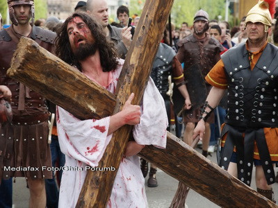 Drumul Crucii a fost recreat la Baia Mare