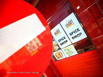 Atentie la "miau-miau"! Un nou drog legal interzis dupa ce a facut victime