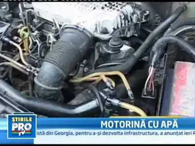 Scandalos! Au vrut sa faca plinul, dar in loc de motorina era APA!