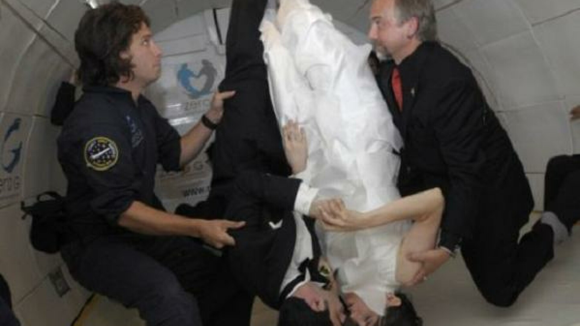 Au facut SEX in spatiu!