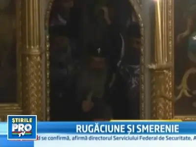 Slujba Deniilor i-a impresionat pe ieseni