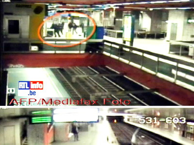 SOCANT! Student bulgar lovit cu salbaticie si aruncat pe sinele metroului