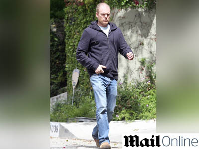 Dexter a invins cancerul! In forma de zile mari la premiera noului sau film