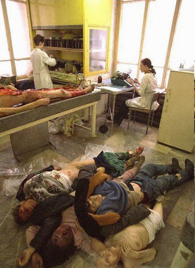 Rupte din filmele de GROAZA! Imagini din morga unei inchisori!