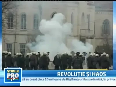 Revolutie in Kirghistan! Presedintele in functie a parasit capitala