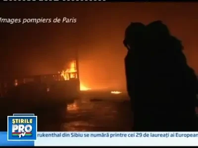 Un mort si 12 raniti in urma unui incendiu violent la o uzina din Paris
