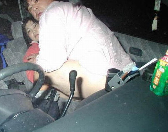 Sexul in masina, o fapta penala pasibila de inchisoare.Patania unui cuplu aflat in vacanta in Italia