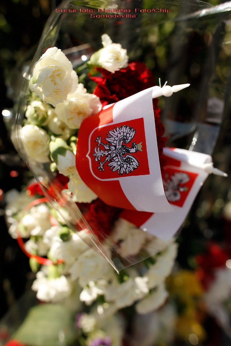 Marturii ale ziaristilor polonezi, ajunsi cu o ora mai devreme la Smolensk