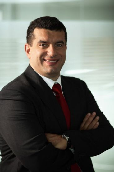 Pe criza asta exista si salarii de 400.000 de euro pe an!