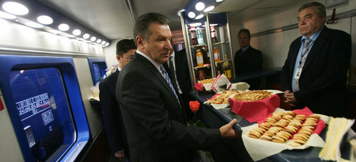 CFR se reinventeaza pe timp de criza: intra pe piata de nunti si botezuri