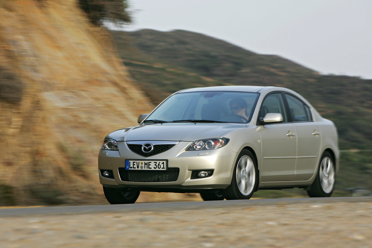Mazda recheama 35.000 de masini in Japonia pentru posibile scurgeri de ulei