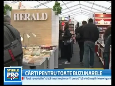 Setea de cultura bate criza! Aglomeratie la targul de carte din Cluj!