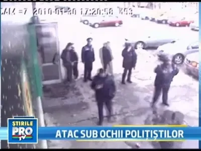 IMAGINI INCREDIBILE! Batuti si injunghiati, cu Politia la usa!