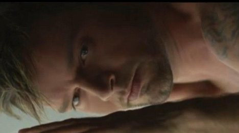 Ricky Martin se dezbraca (dupa secrete) si de haine!