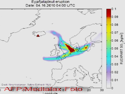Al doilea nor de cenusa, deasupra Romaniei! Traficul aerian, blocat