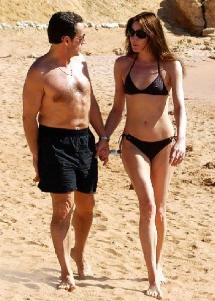 Frumoasa si bestia! De ce stau ele langa unii ca astia?!?