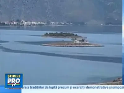 Asta da investitie! Grecia isi scoate la vanzare o parte din insule