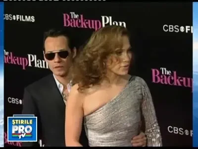 J. LO, nu-s cam mari pantofii pentru picioarele tale?