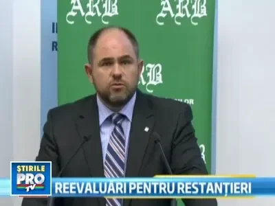 Clientii care au restante la banci risca sa li se ceara o noua garantie